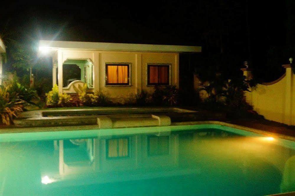 Libertad Ucoy Beach Resort מראה חיצוני תמונה